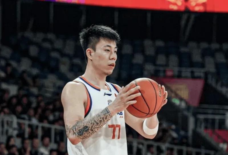 开云体育官网-上海113-73大胜广东 球员评价：4人满分，6人及格，2人低迷