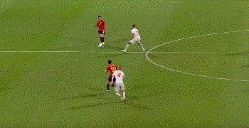 1664054075465017857.gif 动画 (3926).gif