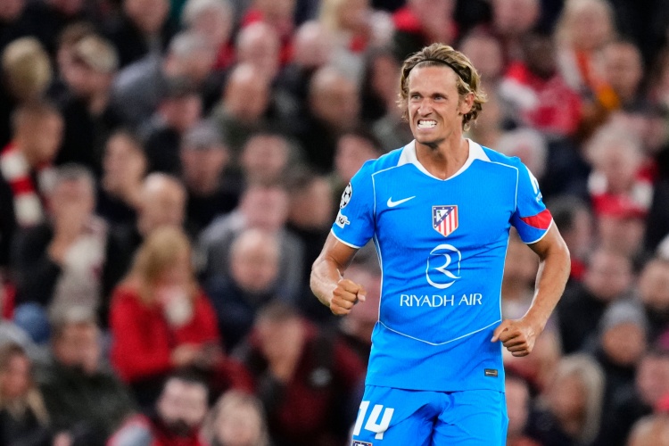 开云体育下载-略伦特：不知道挡出巴萨多少次传中和角球，我们最终还是坚持下来