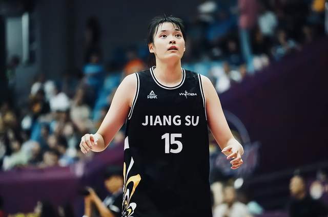 开云体育下载-爆冷掀翻卫冕冠军！女篮2米王牌闪耀，才26岁，宫鲁鸣该给她机会